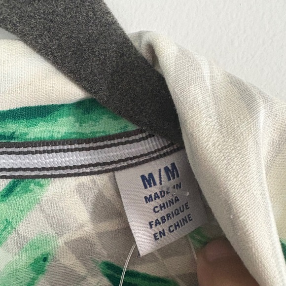 NEW Tommy Bahama Men Med Misty Palms 100% Silk Shirt Short Slv Camp Resort Party - Picture 4 of 12